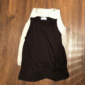 Braeve set of 2 black & gray twist front sleeveless tank tops size S Euc